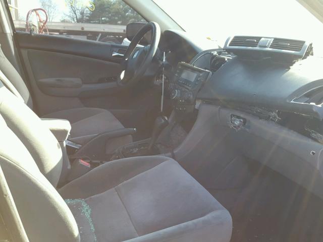 3HGCM56344G700610 - 2004 HONDA ACCORD LX GRAY photo 5