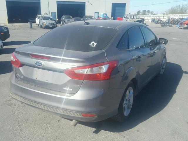 1FADP3F24DL334050 - 2013 FORD FOCUS SE GRAY photo 4