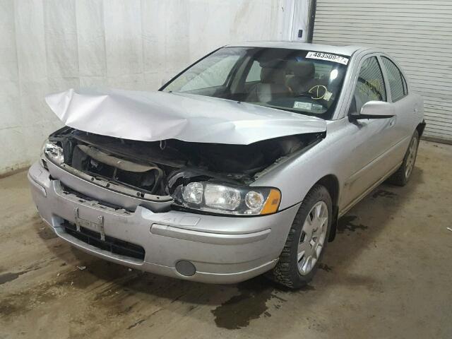YV1RS592652483891 - 2005 VOLVO S60 2.5T SILVER photo 2