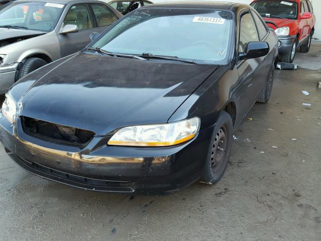 1HGCG3153XA014002 - 1999 HONDA ACCORD EX BLACK photo 2