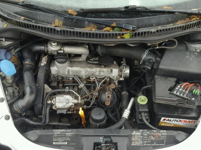 3VWCP21C32M420667 - 2002 VOLKSWAGEN NEW BEETLE 银色 照片 7