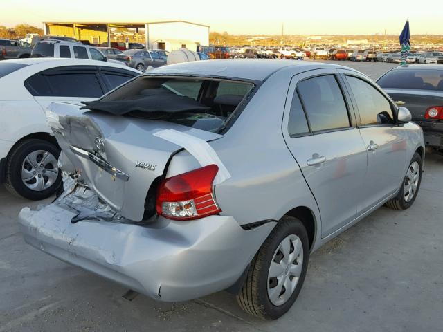 JTDBT923781284857 - 2008 TOYOTA YARIS GRAY photo 4