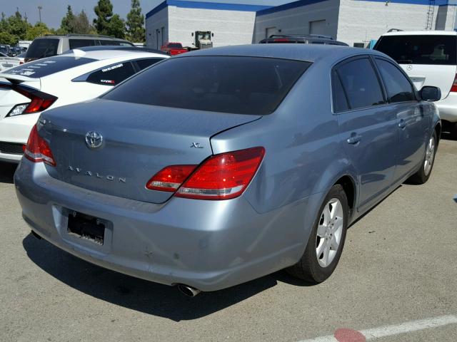 4T1BK36B47U225484 - 2007 TOYOTA AVALON XL BLUE photo 4