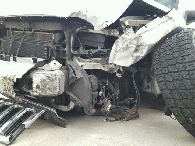 1J8HG58277C553182 - 2007 JEEP COMMANDER 银色 照片 9