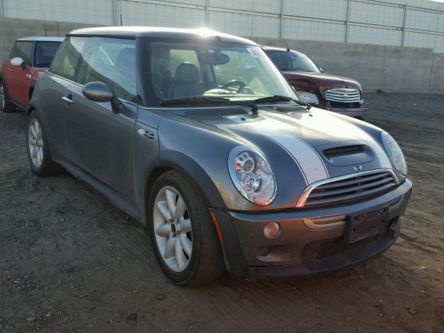 WMWRE33475TD97527 - 2005 MINI COOPER S GRAY photo 1