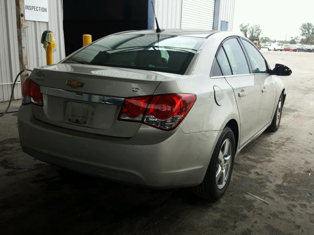 1G1PC5SB4E7133949 - 2014 CHEVROLET CRUZE LT GOLD photo 4