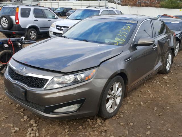 KNAGN4A76B5059768 - 2011 KIA OPTIMA EX BROWN photo 2