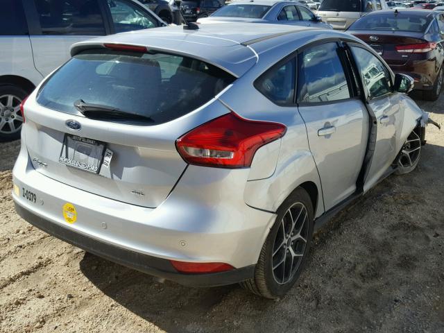 1FADP3M2XHL206548 - 2017 FORD FOCUS SEL SILVER photo 4