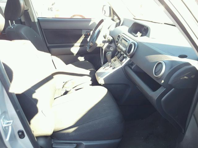 JTLKE50E791088351 - 2009 TOYOTA SCION XB 灰色 照片 5