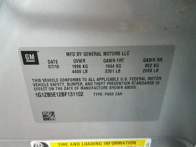 1G1ZB5E12BF131102 - 2011 CHEVROLET MALIBU LS ვერცხლისფერი ფოტო 10