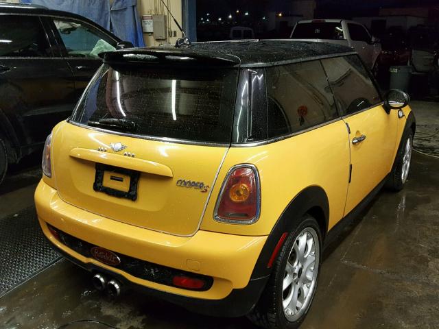 WMWMF735X8TV34422 - 2008 MINI COOPER S YELLOW photo 4