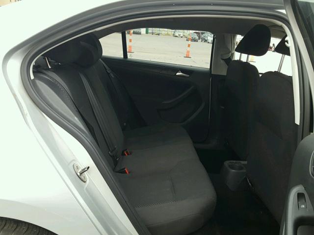 3VW1K7AJ2CM363297 - 2012 VOLKSWAGEN JETTA BASE SILVER photo 6