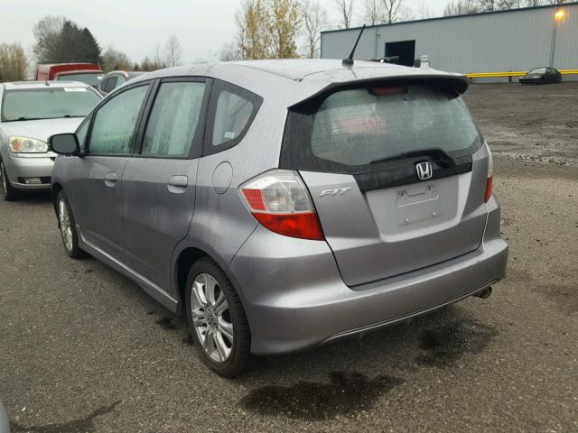 JHMGE88409S008699 - 2009 HONDA FIT SPORT GRAY photo 3