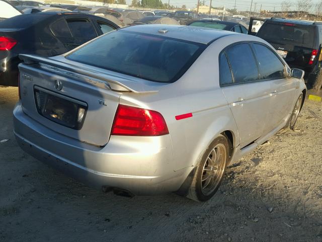 19UUA66295A061831 - 2005 ACURA TL SILVER photo 4