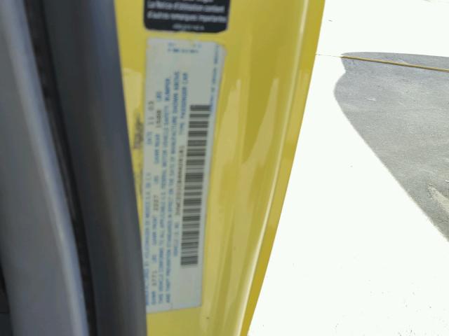 3VWCD31C84M409181 - 2004 VOLKSWAGEN NEW BEETLE 黄色 照片 10