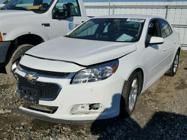 1G11C5SL5FF322146 - 2015 CHEVROLET MALIBU 1LT WHITE photo 2