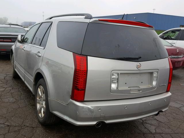 1GYEE437080150476 - 2008 CADILLAC SRX SILVER photo 3