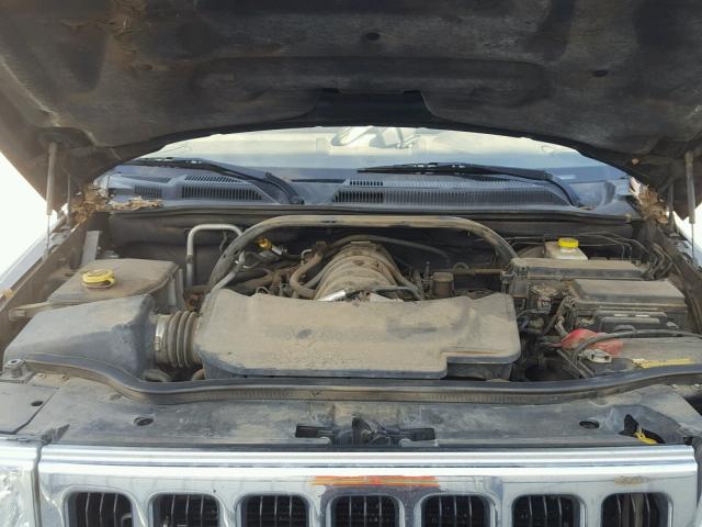 1J8HG58286C123627 - 2006 JEEP COMMANDER მწვანე ფოტო 7