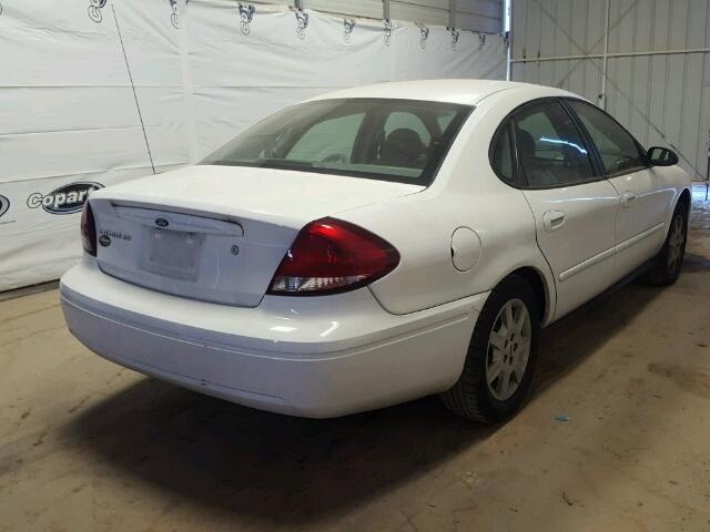 1FAFP53U17A158729 - 2007 FORD TAURUS SE WHITE photo 4