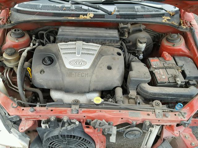 KNADC125456381084 - 2005 KIA RIO RED photo 7