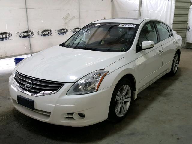 1N4BL2AP2CC173695 - 2012 NISSAN ALTIMA SR WHITE photo 2