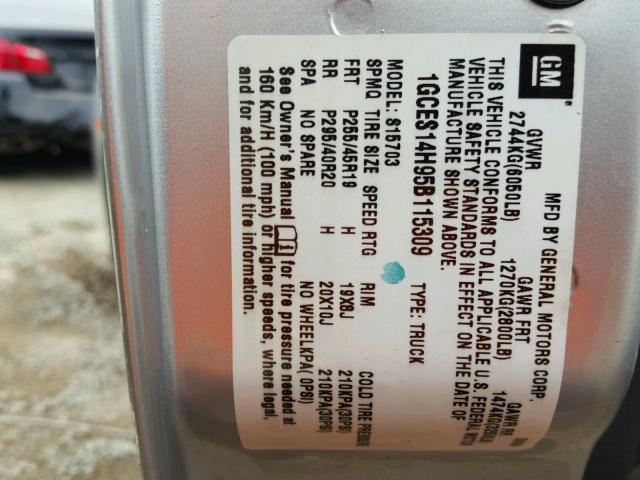 1GCES14H95B115309 - 2005 CHEVROLET SSR 银色 照片 10