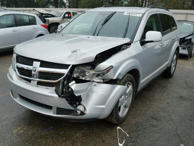 3D4PH5FV2AT282947 - 2010 DODGE JOURNEY SX SILVER photo 2