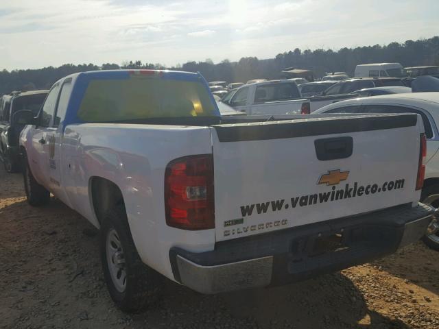 1GCSCPE01AZ280400 - 2010 CHEVROLET SILVERADO WHITE photo 3