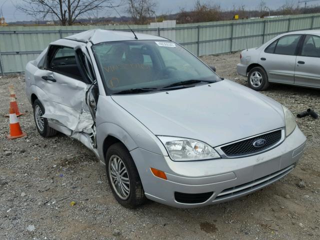 1FAFP34N47W299101 - 2007 FORD FOCUS ZX4 SILVER photo 1