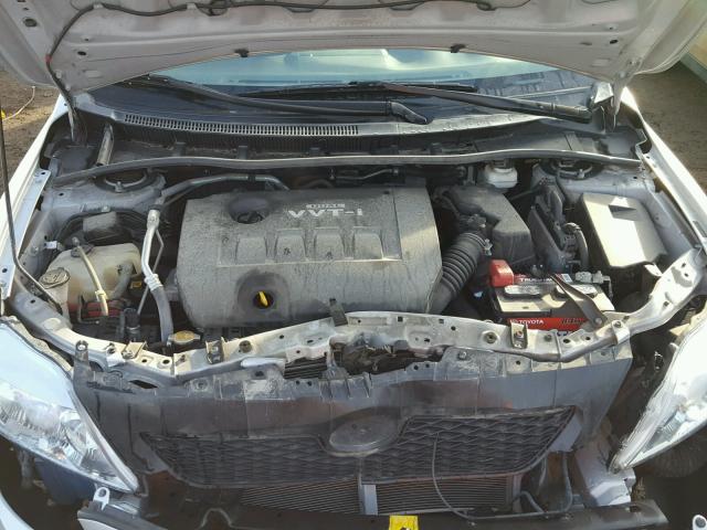 1NXBU4EE9AZ286946 - 2010 TOYOTA COROLLA BA SILVER photo 7