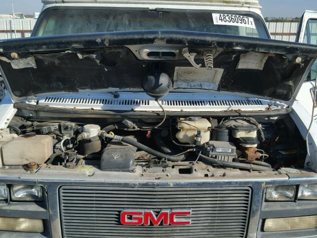 1GDEG25K6SF527964 - 1995 GMC RALLY WAGO WHITE photo 7