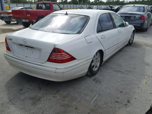 WDBNG70J8YA051012 - 2000 MERCEDES-BENZ S 430 WHITE photo 4