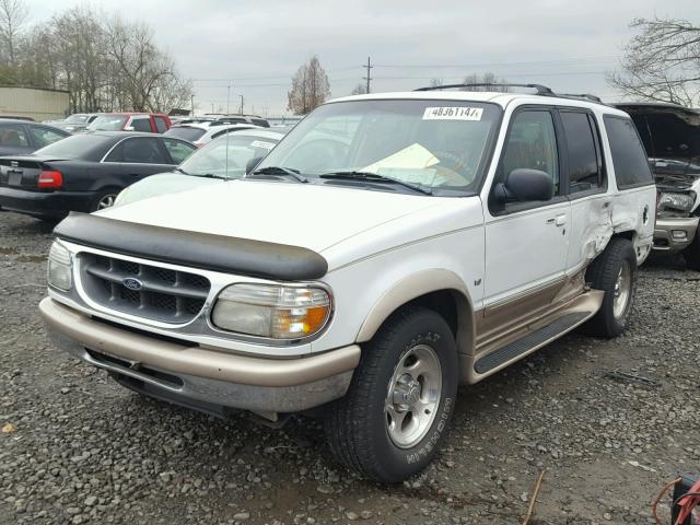 1FMZU35P7WZB25760 - 1998 FORD EXPLORER WHITE photo 2