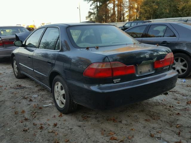 1HGCG6697YA074346 - 2000 HONDA ACCORD SE GREEN photo 3