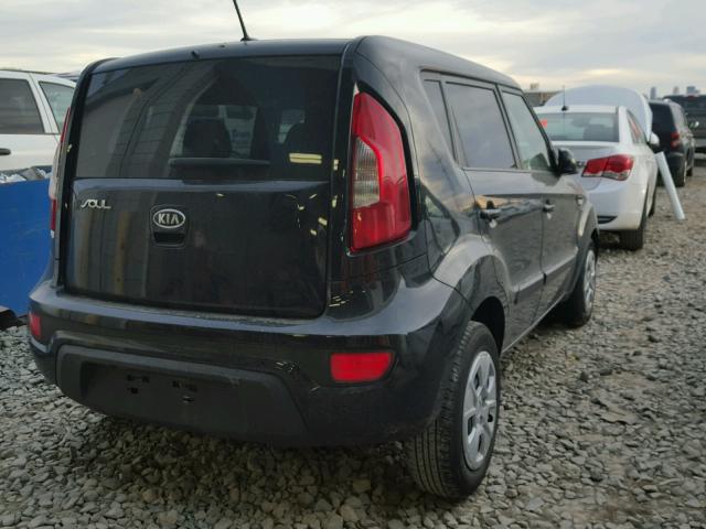 KNDJT2A53C7411163 - 2012 KIA SOUL BLACK photo 4