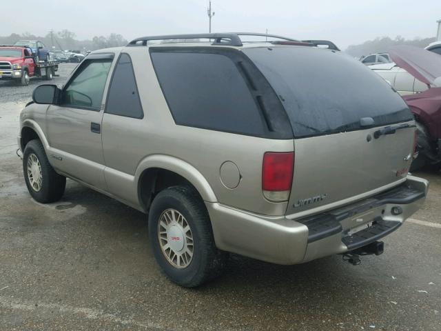 1GKCT18W91K116939 - 2001 GMC JIMMY GOLD photo 3