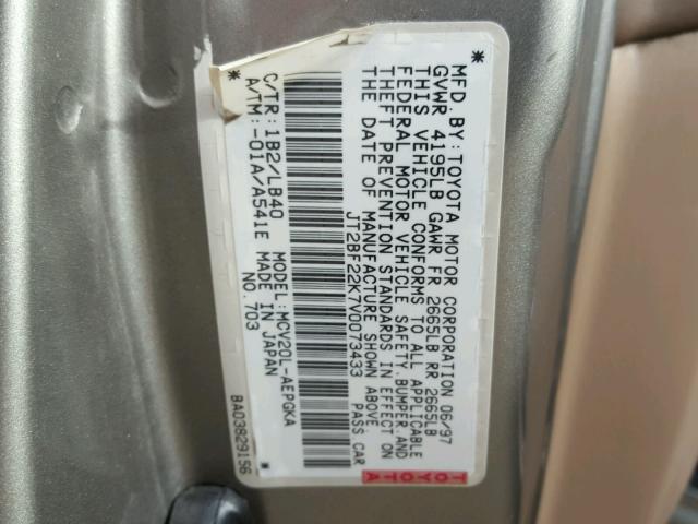 JT2BF22K7V0073433 - 1997 TOYOTA CAMRY LE GOLD photo 10