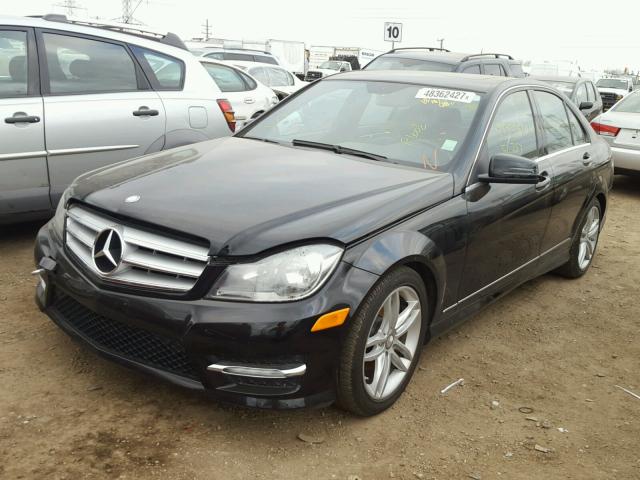 WDDGF8BB4CA630246 - 2012 MERCEDES-BENZ C 300 4MAT BLACK photo 2