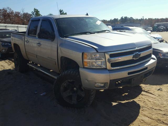 3GCPKTE37BG119336 - 2011 CHEVROLET SILVERADO SILVER photo 1