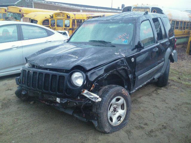 1J4GL48K05W652294 - 2005 JEEP LIBERTY SP BLACK photo 2