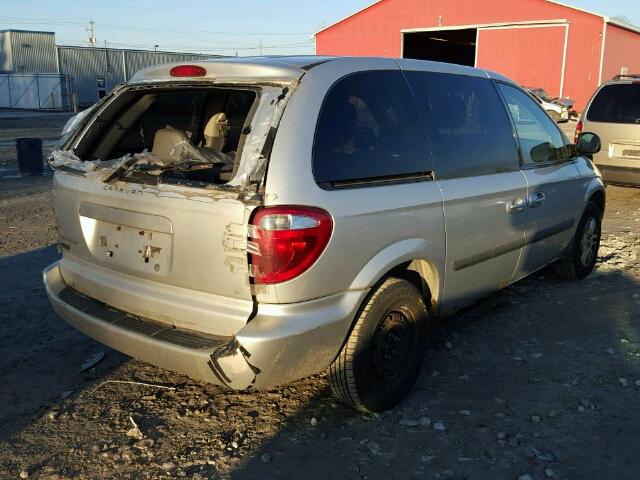 1D8GP25R77B114218 - 2007 DODGE CARAVAN SE SILVER photo 4