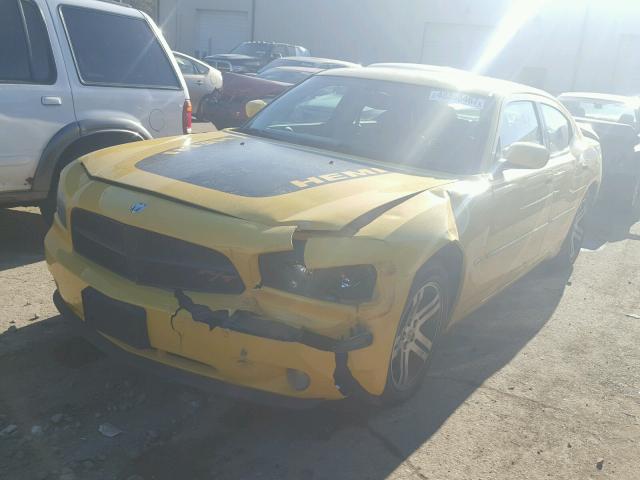 2B3LA53H96H347860 - 2006 DODGE CHARGER R/ YELLOW photo 2