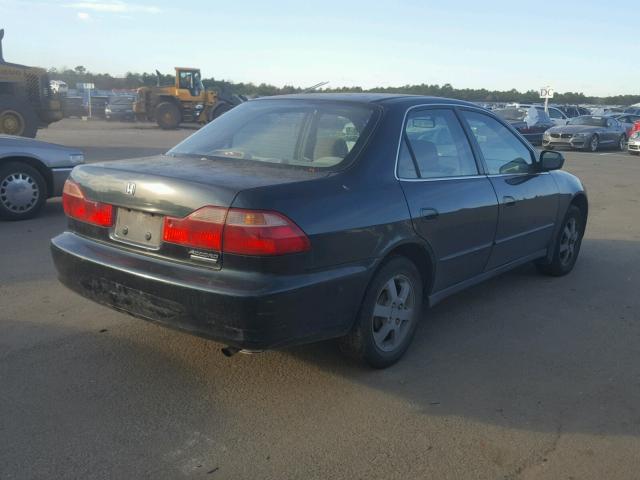 1HGCG6697YA065937 - 2000 HONDA ACCORD SE GREEN photo 4