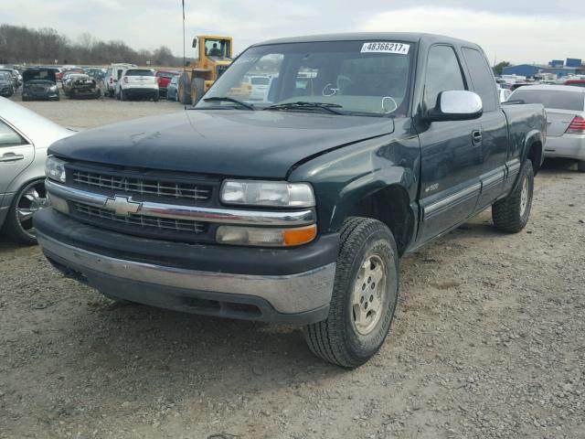 2GCEK19T611165236 - 2001 CHEVROLET SILVERADO GREEN photo 2