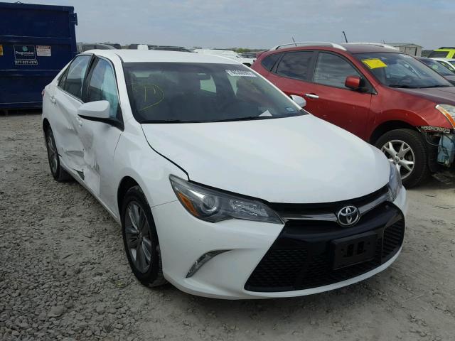 4T1BF1FK7GU536738 - 2016 TOYOTA CAMRY LE WHITE photo 1