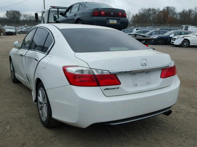 1HGCR2F70DA018504 - 2013 HONDA ACCORD EX WHITE photo 3