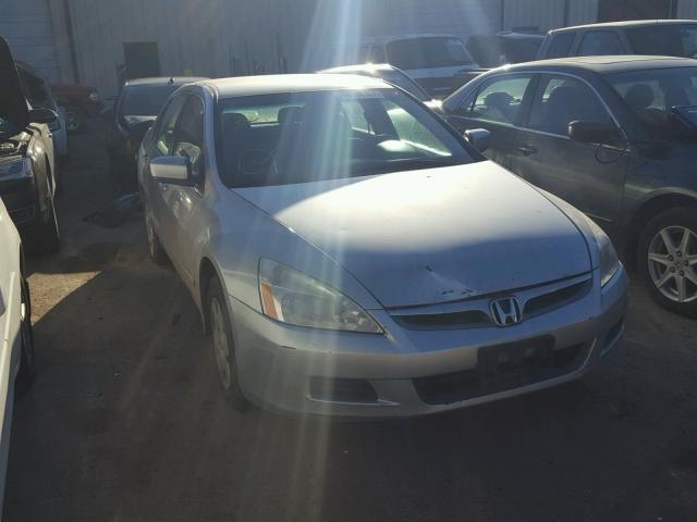 1HGCM56407A096372 - 2007 HONDA ACCORD LX SILVER photo 1