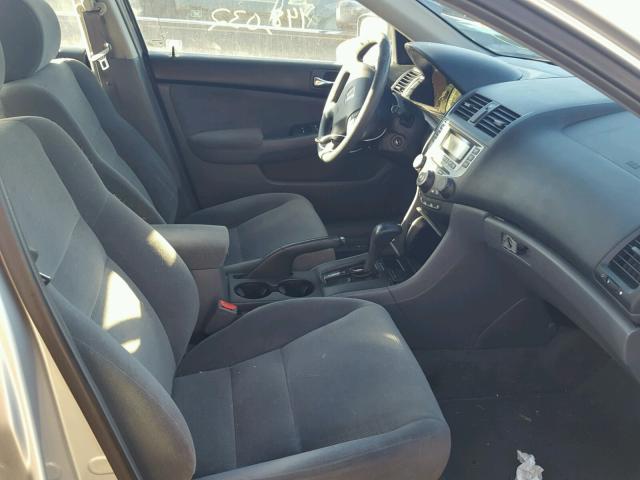 1HGCM56407A096372 - 2007 HONDA ACCORD LX SILVER photo 5