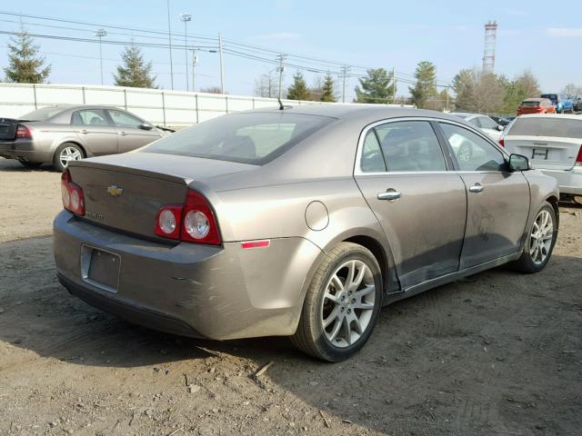 1G1ZE5E11BF175907 - 2011 CHEVROLET MALIBU LTZ 灰色 照片 4