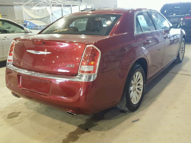 2C3CCAAG4DH626629 - 2013 CHRYSLER 300 RED photo 4